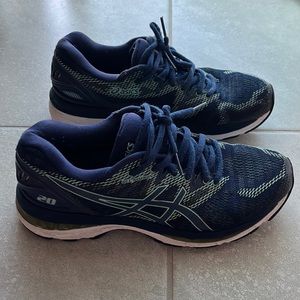 ASICS Gel Kayano